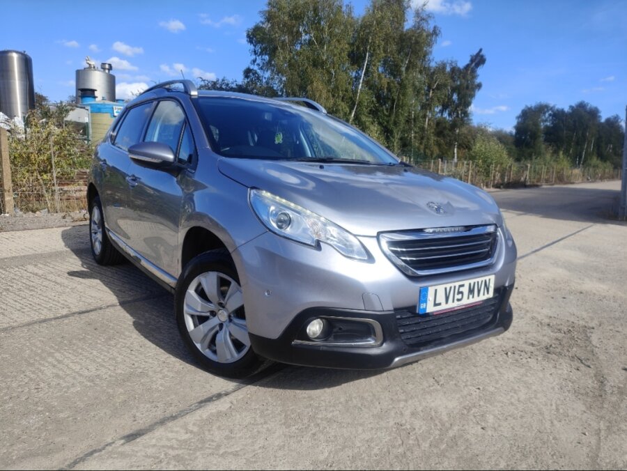 2015 Peugeot 2008 photo 1