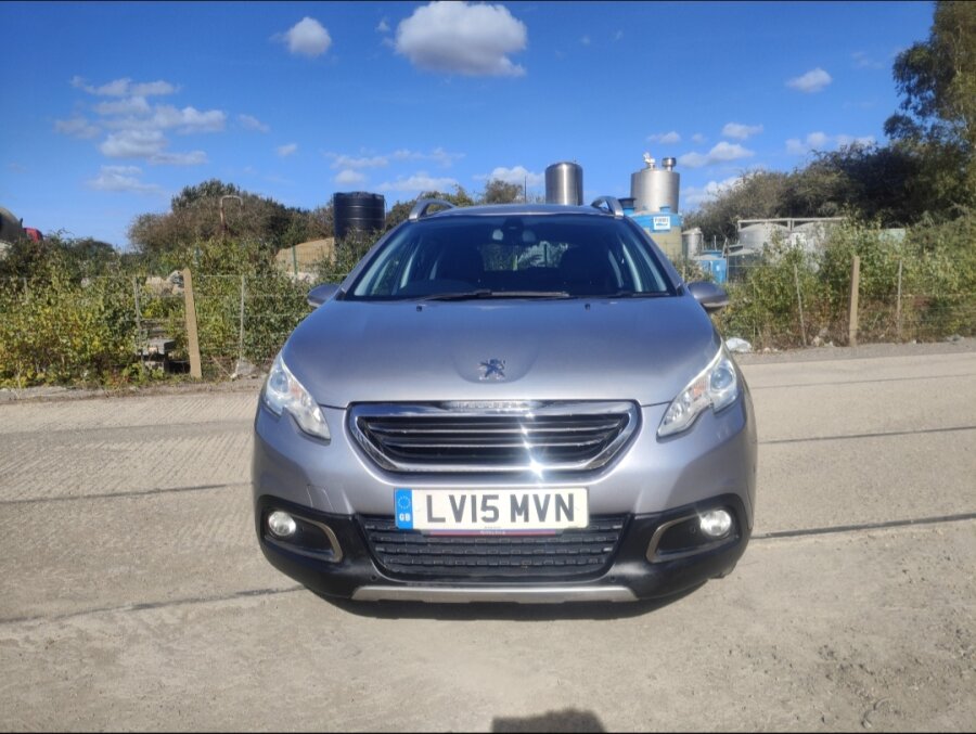 2015 Peugeot 2008 photo 2