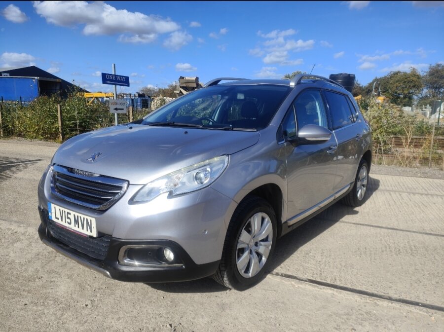 2015 Peugeot 2008 photo 3