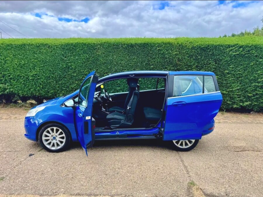 2014 Ford B-Max photo 9