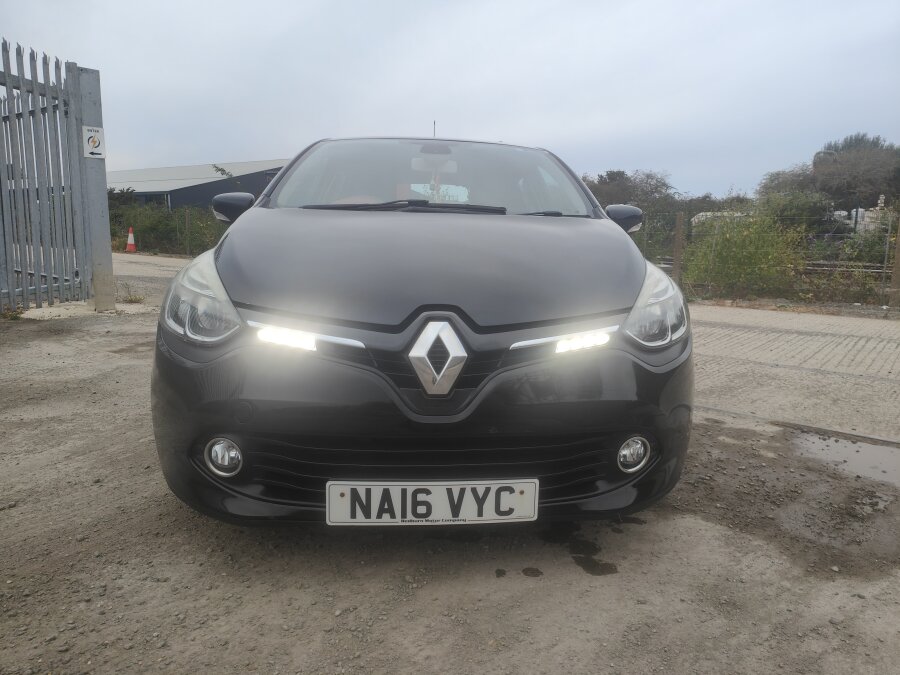 2016 Renault Clio photo 2