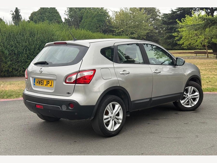 2011 Nissan Qashqai photo 7