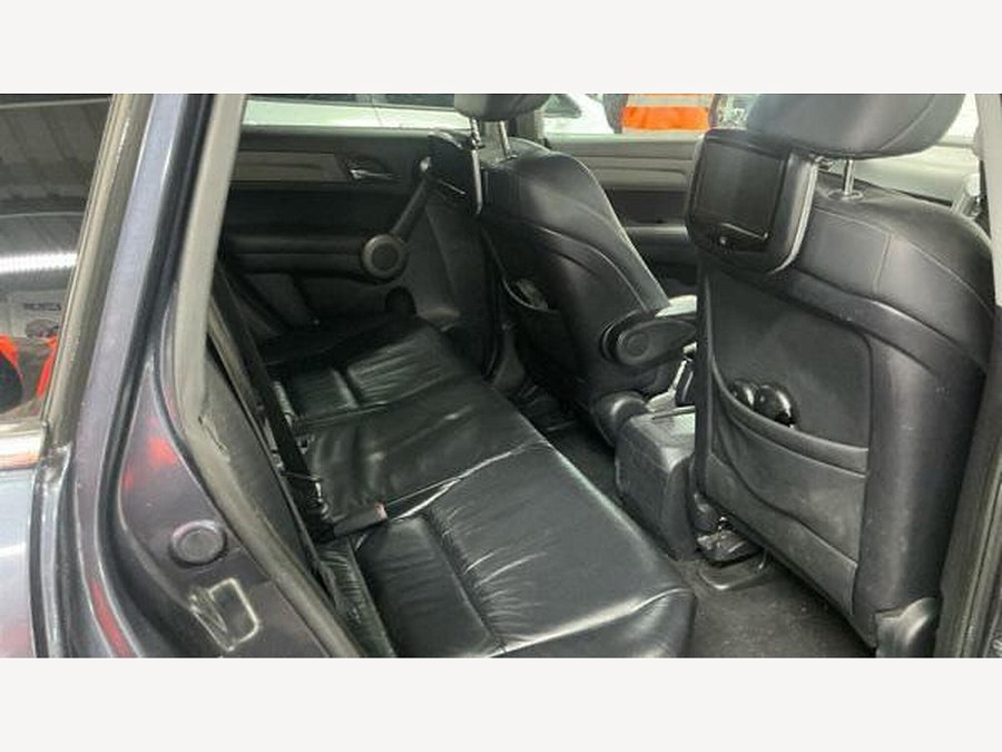 2010 Honda CR-V photo 4
