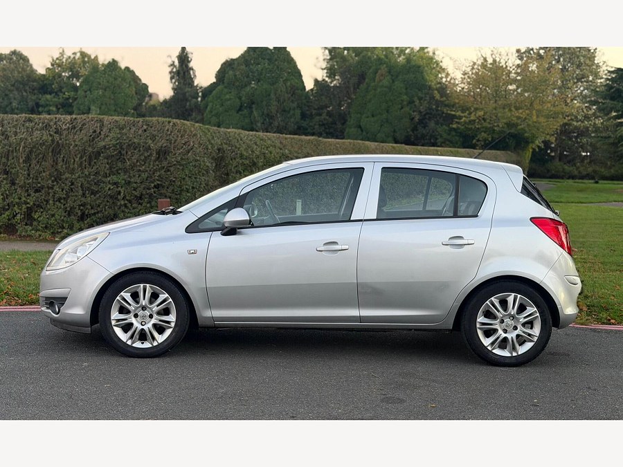 2009 Vauxhall Corsa photo 7