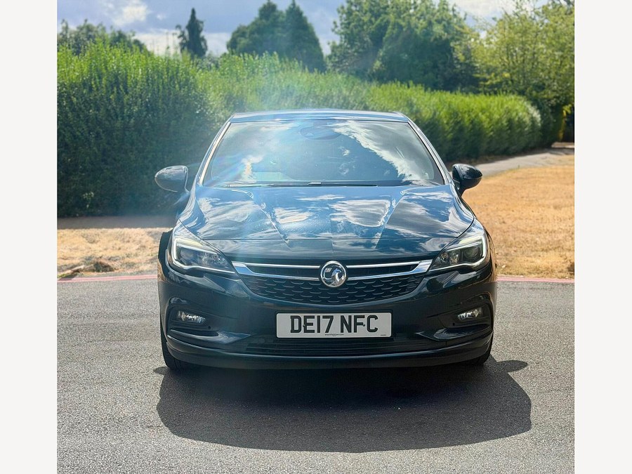 2017 Vauxhall Astra photo 5