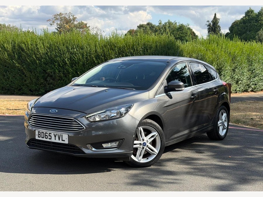 2015 Ford Focus photo 3