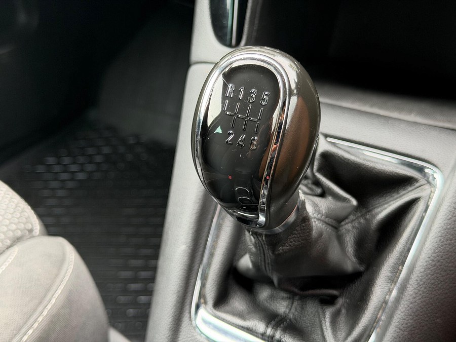 2012 Vauxhall Zafira Tourer photo 12