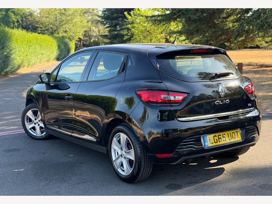 2015 Renault Clio photo 9