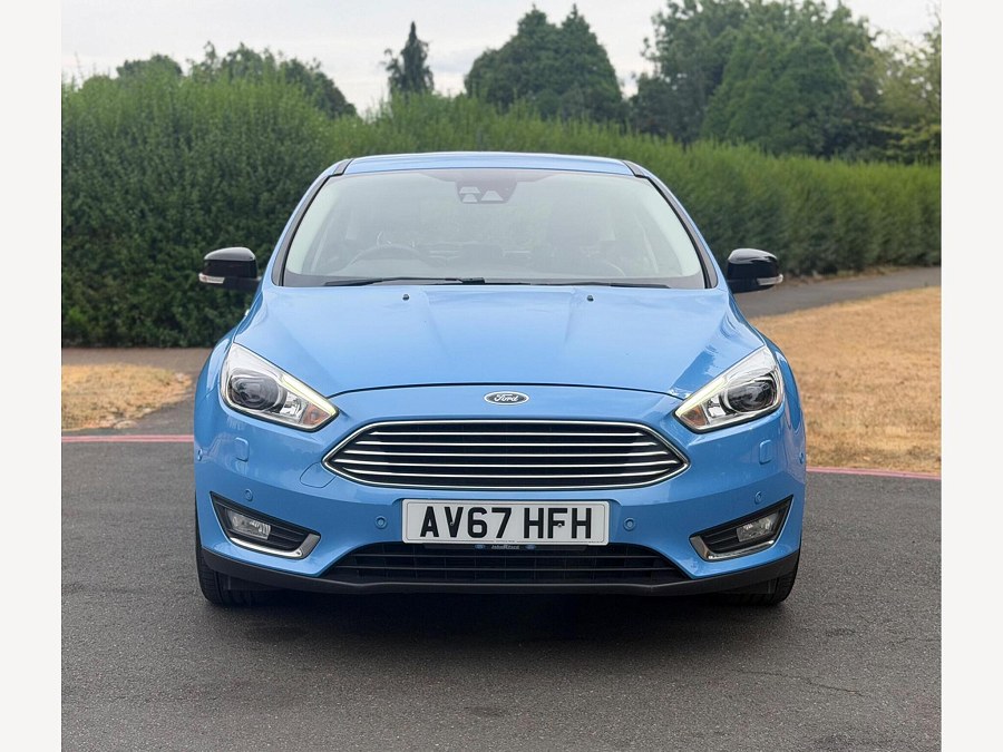 2017 Ford Focus photo 3