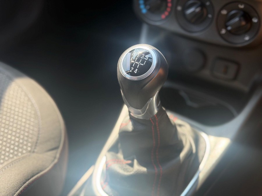 2019 Vauxhall Corsa photo 12