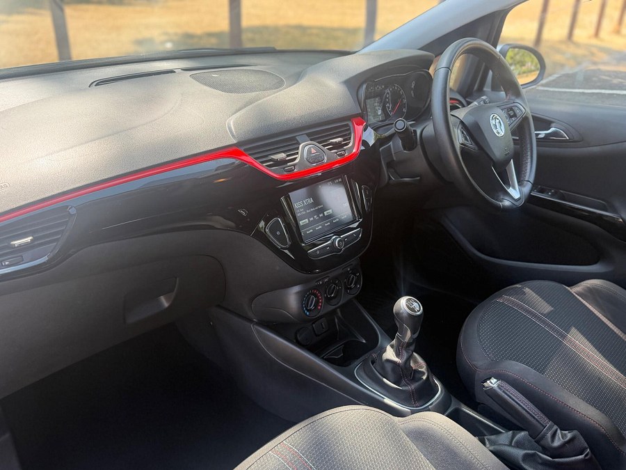 2019 Vauxhall Corsa photo 11