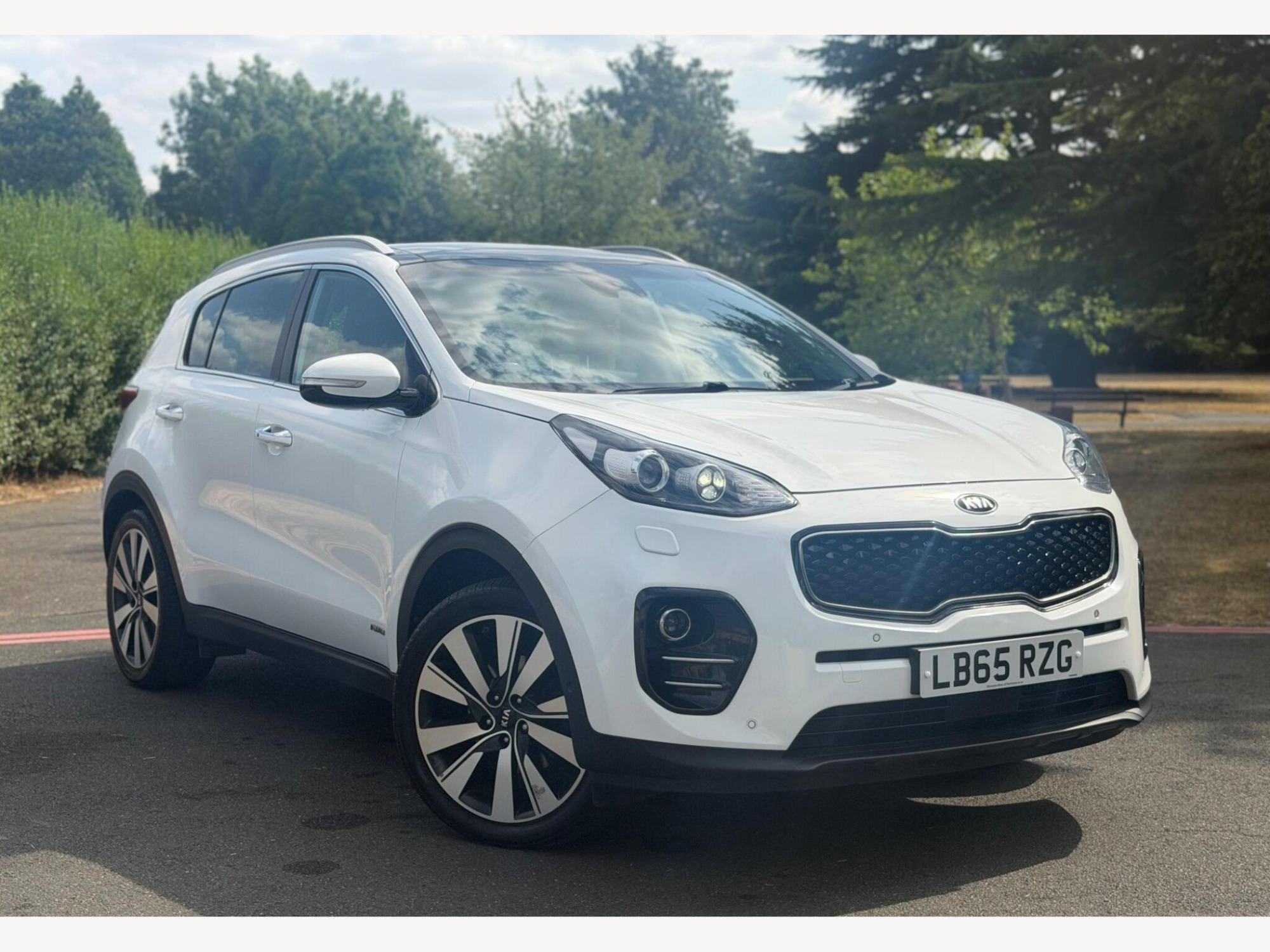 2016 Kia Sportage 2.0 CRDi First Edition Auto AWD Euro 6 5dr for sale at A12 Automotive