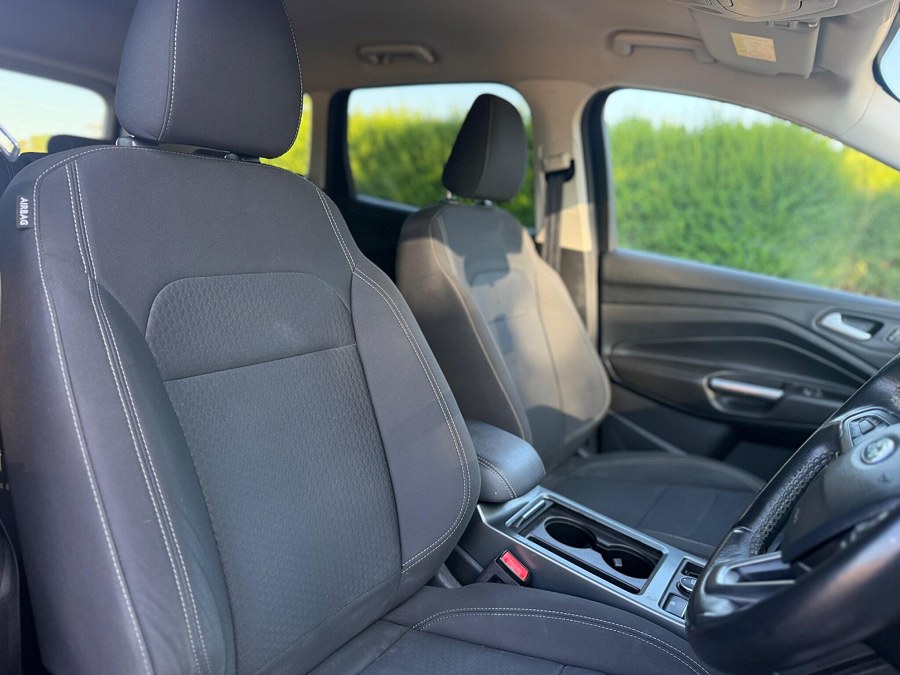 2018 Ford Kuga photo 11