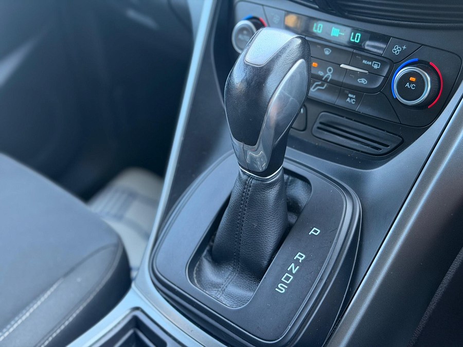 2018 Ford Kuga photo 9