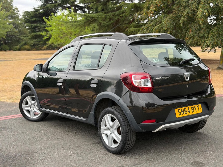2014 Dacia Sandero Stepway photo 3