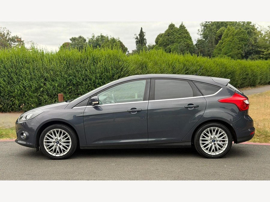 2012 Ford Focus photo 6