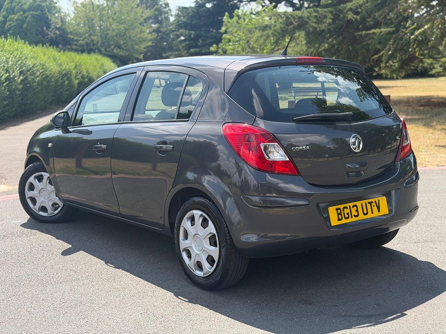 2013 Vauxhall Corsa photo 6