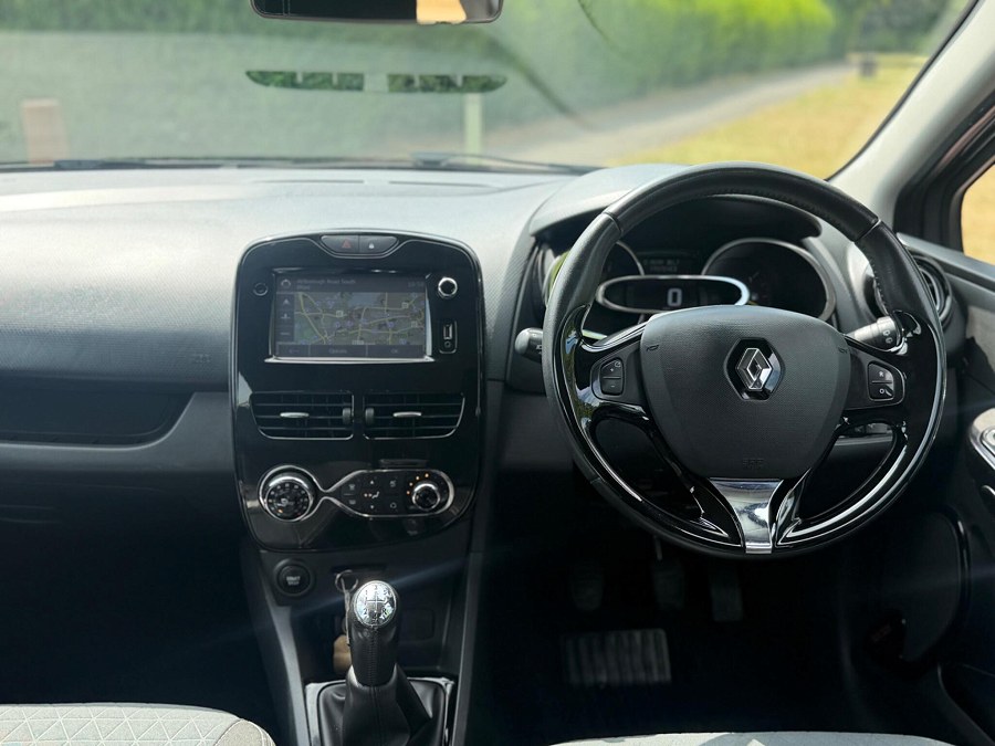 2014 Renault Clio photo 11