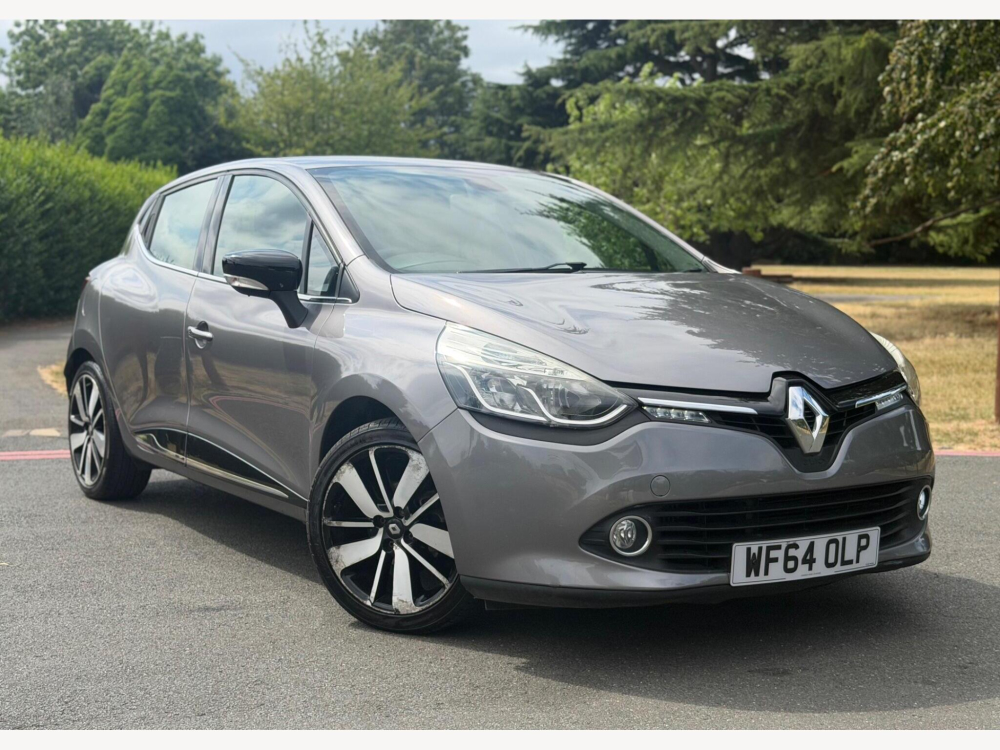 2014 Renault Clio 0.9 TCe Dynamique S MediaNav Euro 5 (s/s) 5dr for sale at A12 Automotive