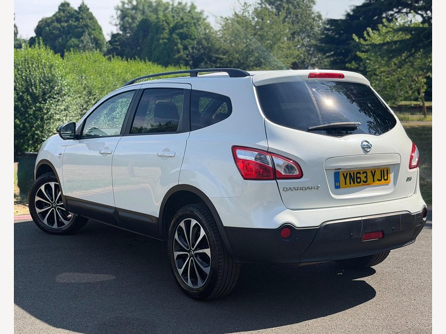 2013 Nissan Qashqai+2 photo 7