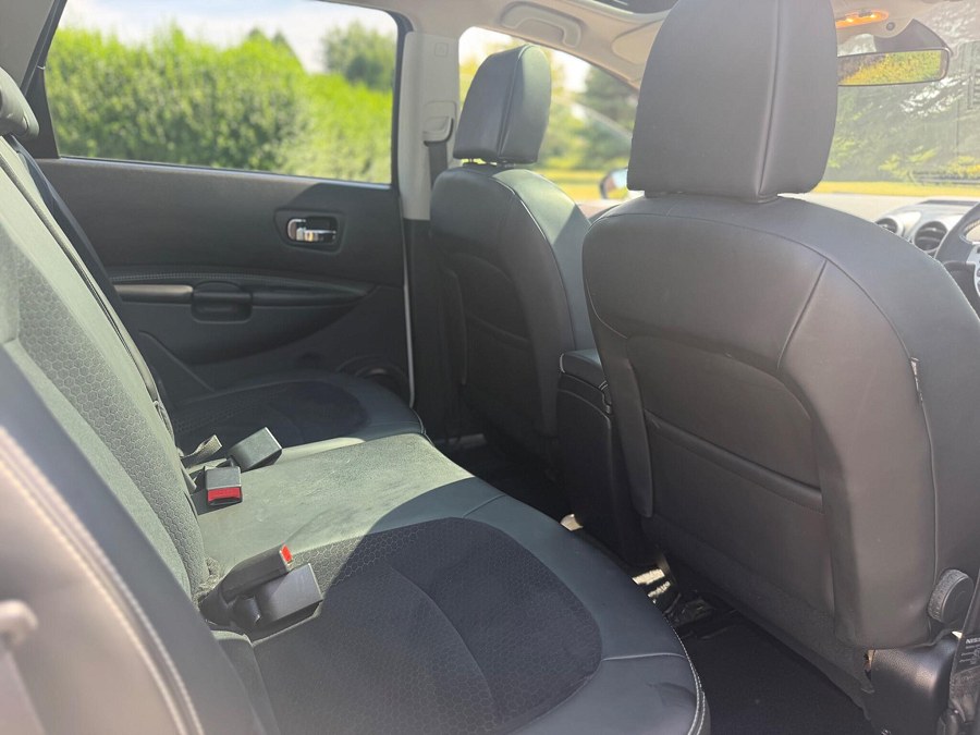 2013 Nissan Qashqai+2 photo 14