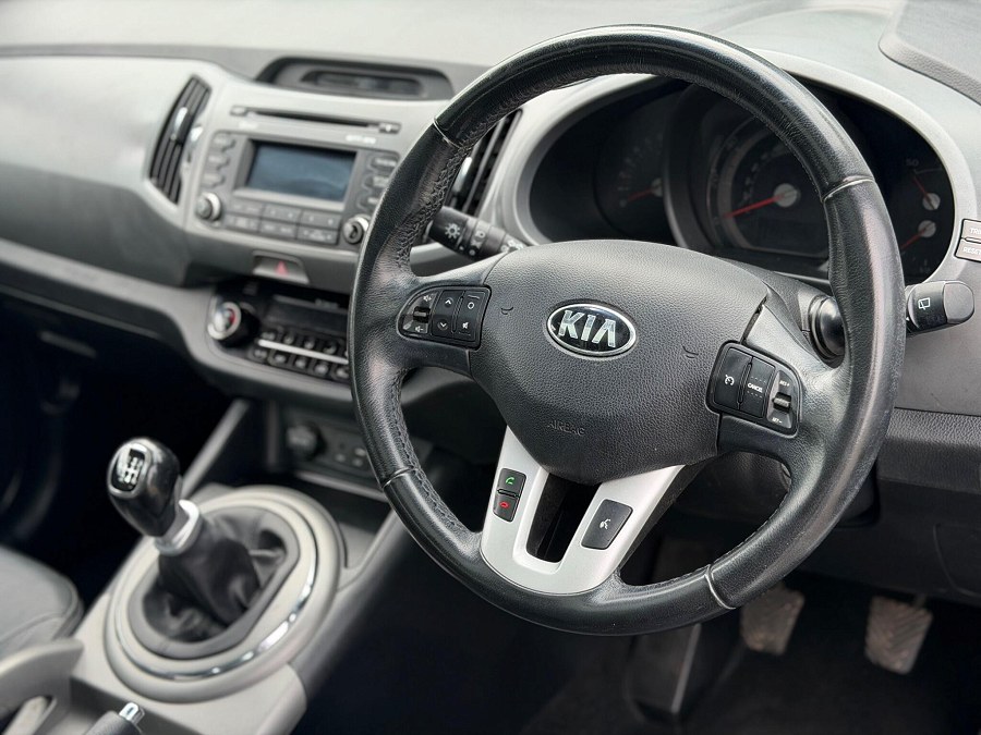 2016 Kia Sportage photo 2