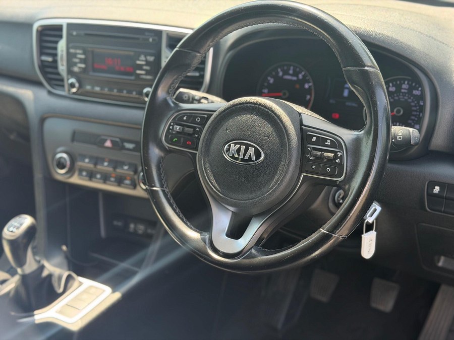 Kia Sportage photo 2
