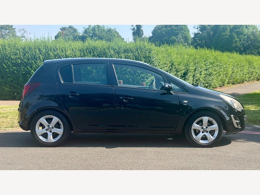 2012 Vauxhall Corsa photo 9