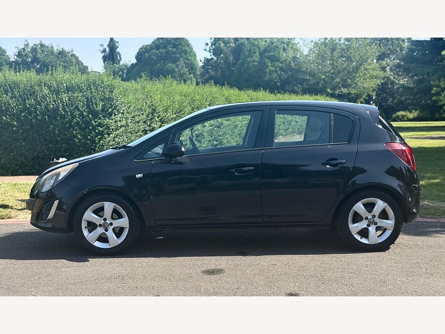 2012 Vauxhall Corsa photo 8