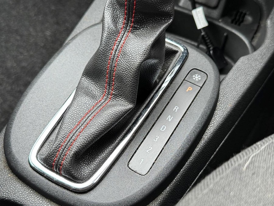 2012 Vauxhall Corsa photo 4