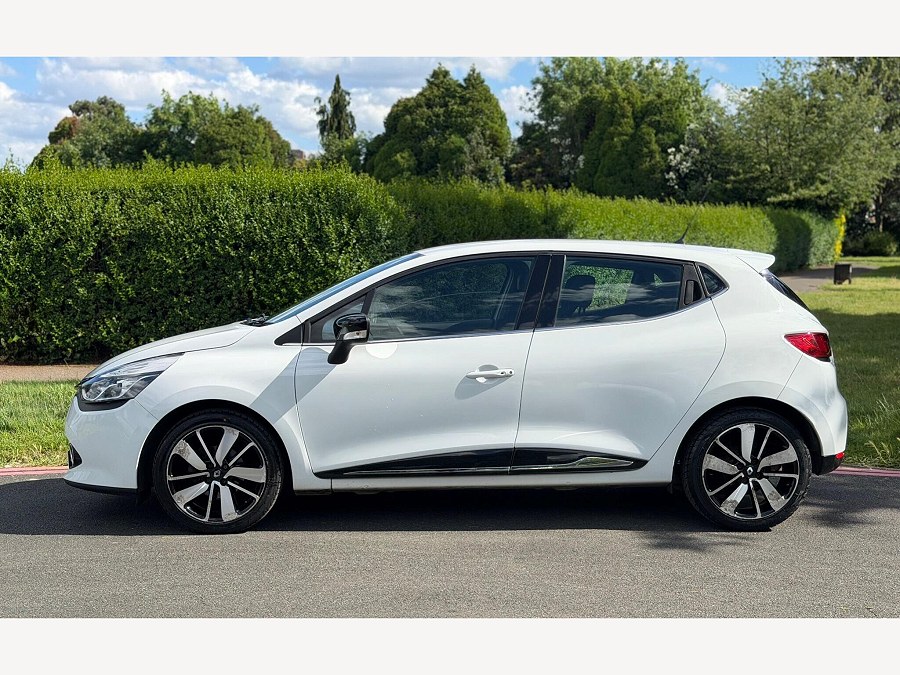 2016 Renault Clio photo 9