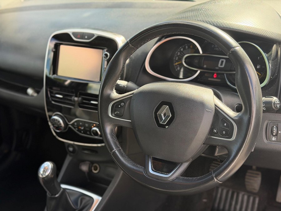 2016 Renault Clio photo 2