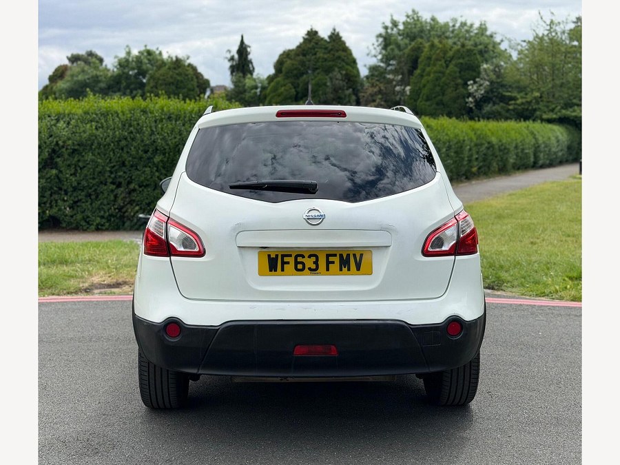 2013 Nissan Qashqai+2 photo 10
