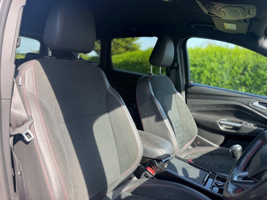 2019 Ford Kuga photo 14