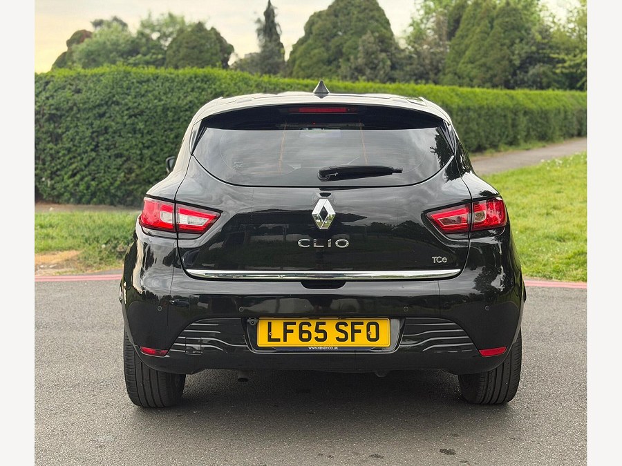 2015 Renault Clio photo 9