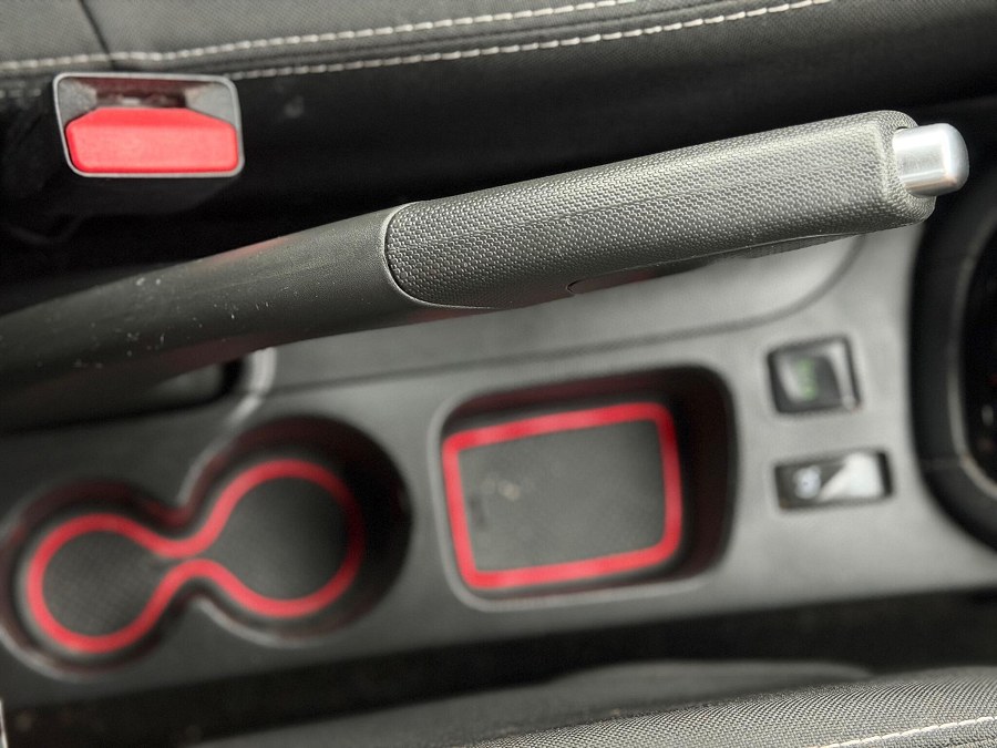 2015 Renault Clio photo 13