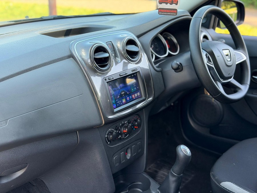Dacia Sandero Stepway photo 2
