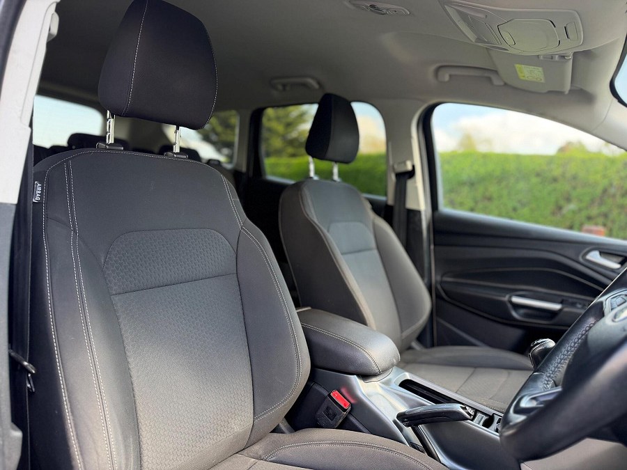 2018 Ford Kuga photo 13
