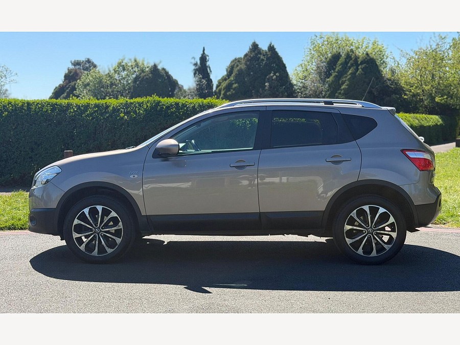 2012 Nissan Qashqai photo 7