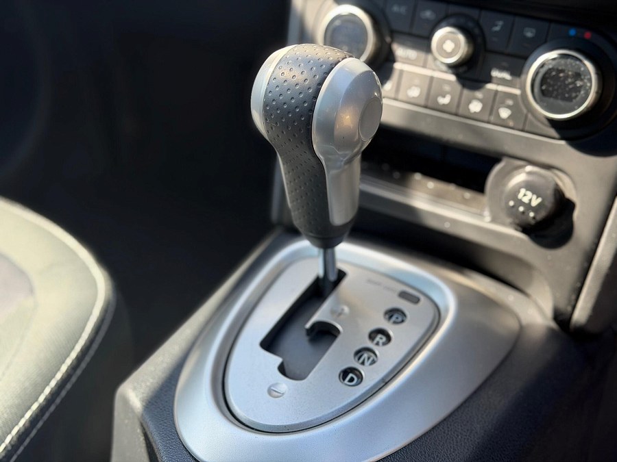 2012 Nissan Qashqai photo 12