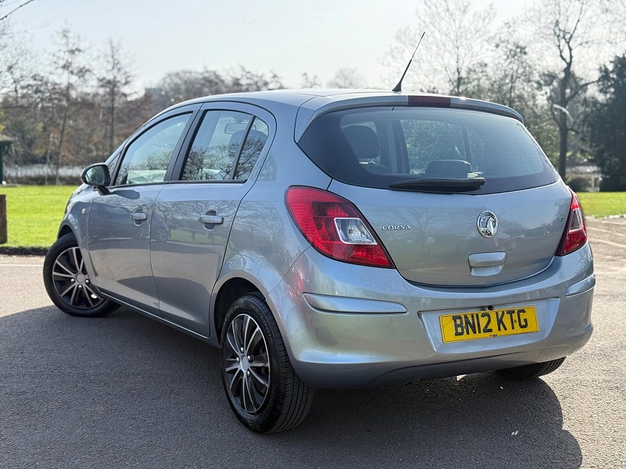 2012 Vauxhall Corsa photo 6