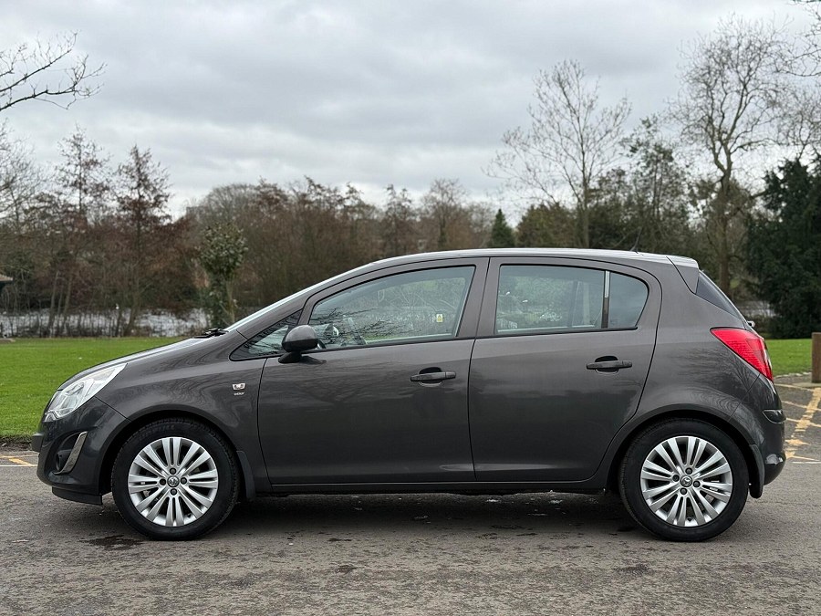 2013 Vauxhall Corsa photo 8