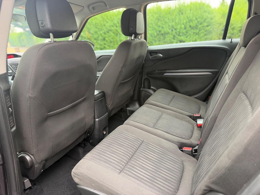 2014 Vauxhall Zafira Tourer photo 9