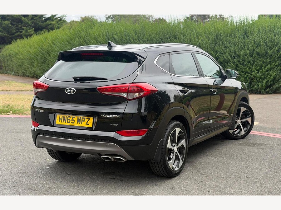 2015 Hyundai TUCSON photo 12