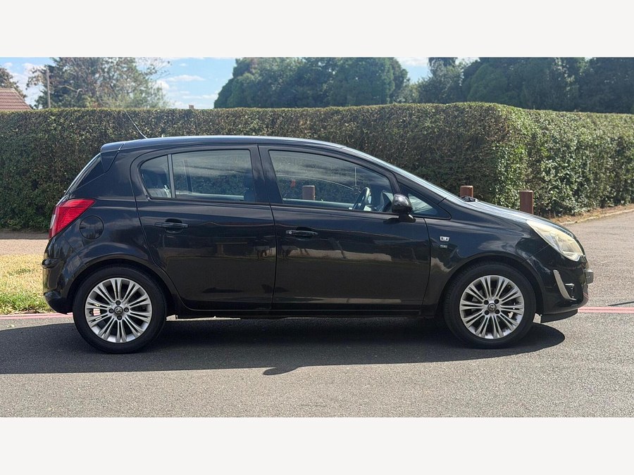 2012 Vauxhall Corsa photo 6