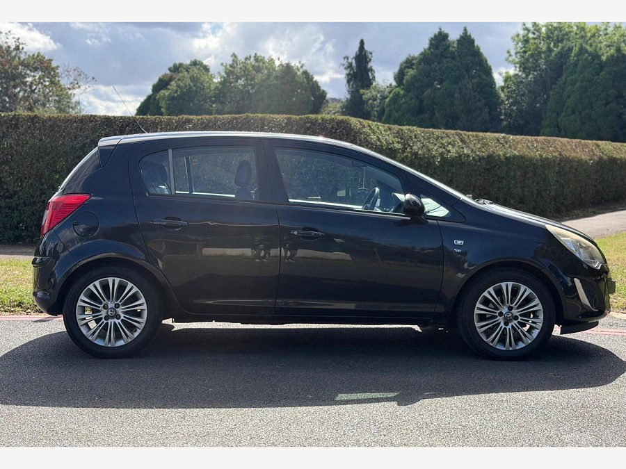2012 Vauxhall Corsa photo 11