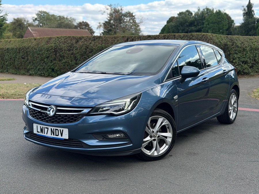 2017 Vauxhall Astra photo 4