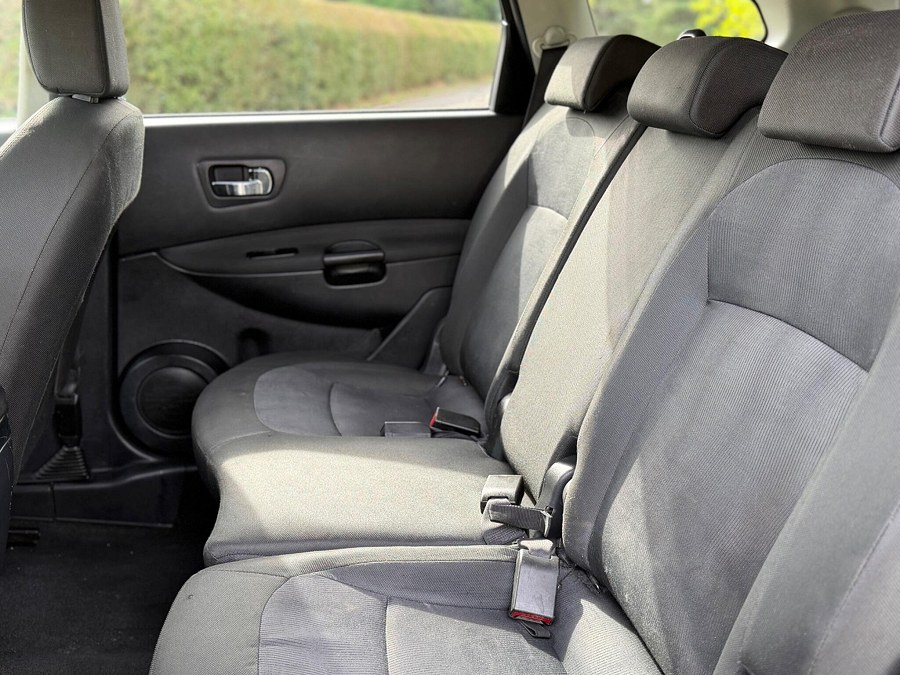 2013 Nissan Qashqai+2 photo 12