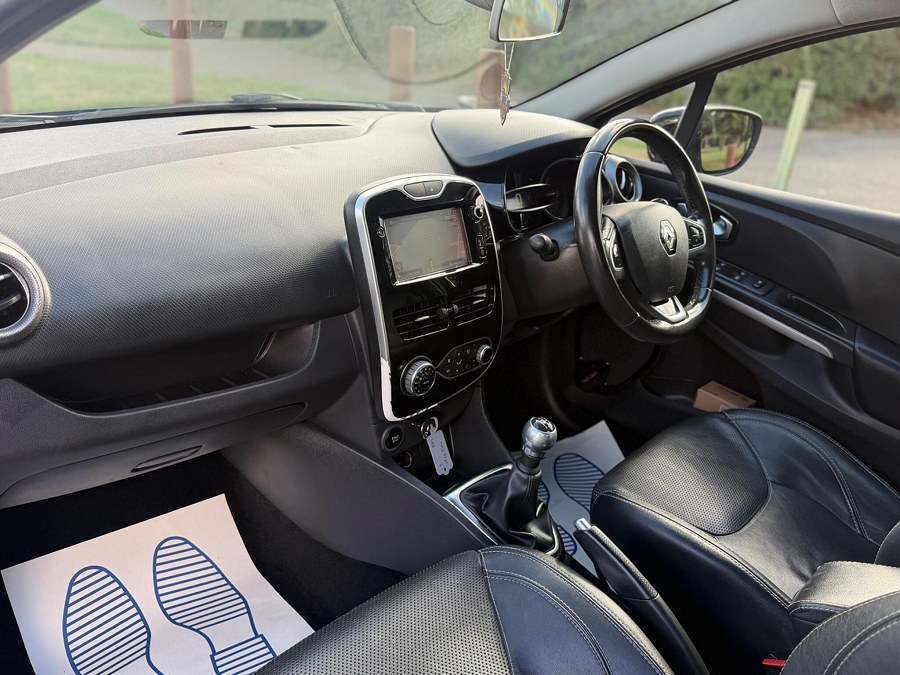 2016 Renault Clio photo 10