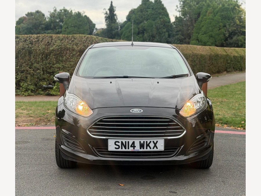 2014 Ford Fiesta photo 6